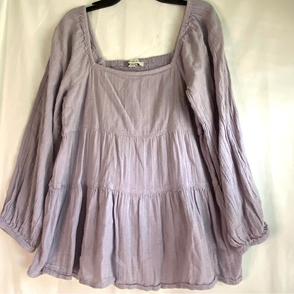 American Eagle women’s lavender peasant top  SZ  M - Picture 2 of 7